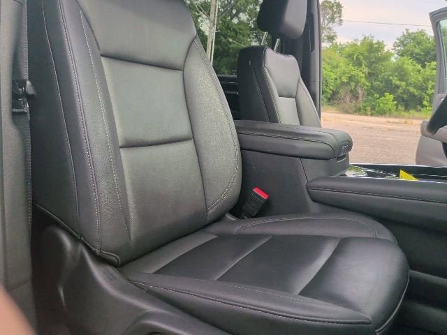 Certified 2025 Chevrolet Suburban Z71 AWD/4WD image 22