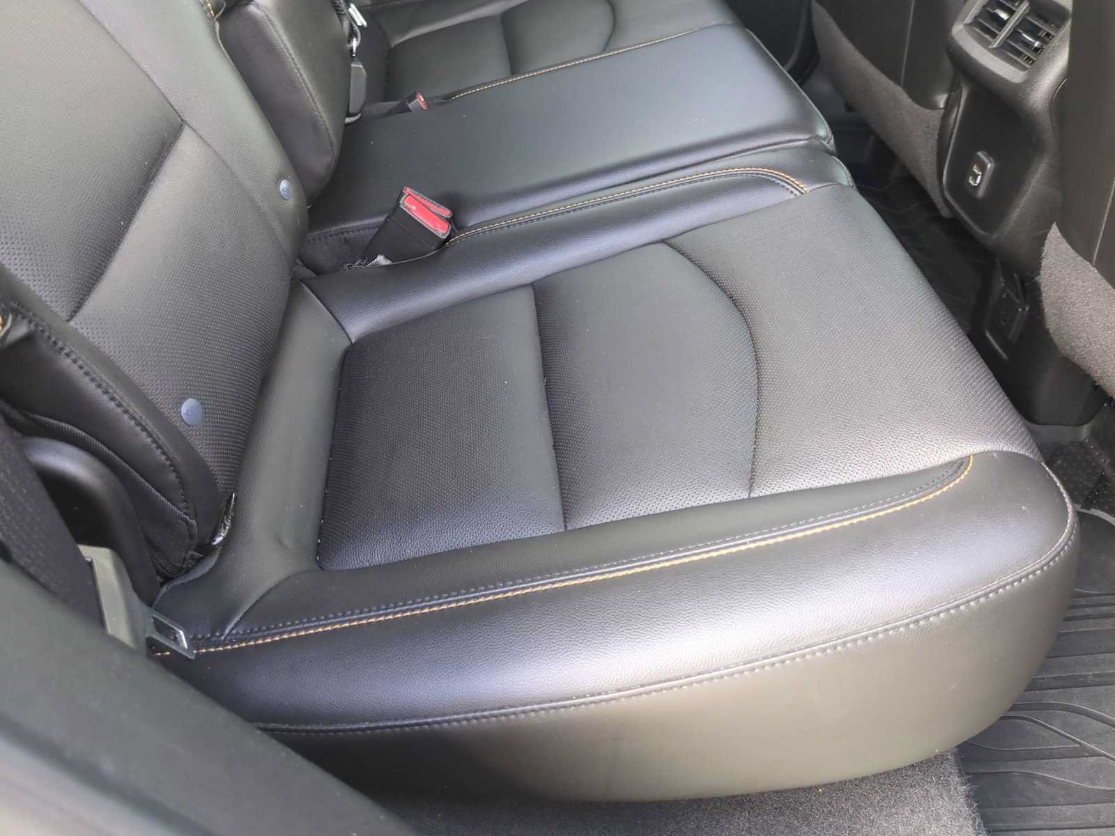 Used 2021 Chevrolet Equinox Premier FWD image 26