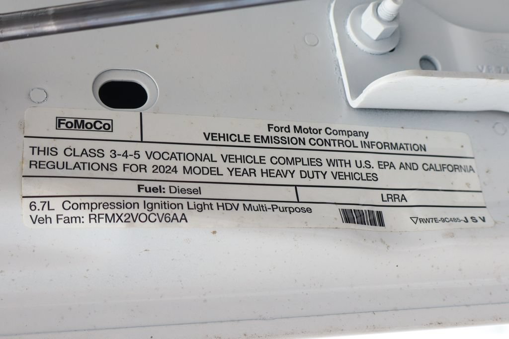 Used 2024 Ford F550 2WD Regular Cab Super Duty w/ XL Chrome Package image 16