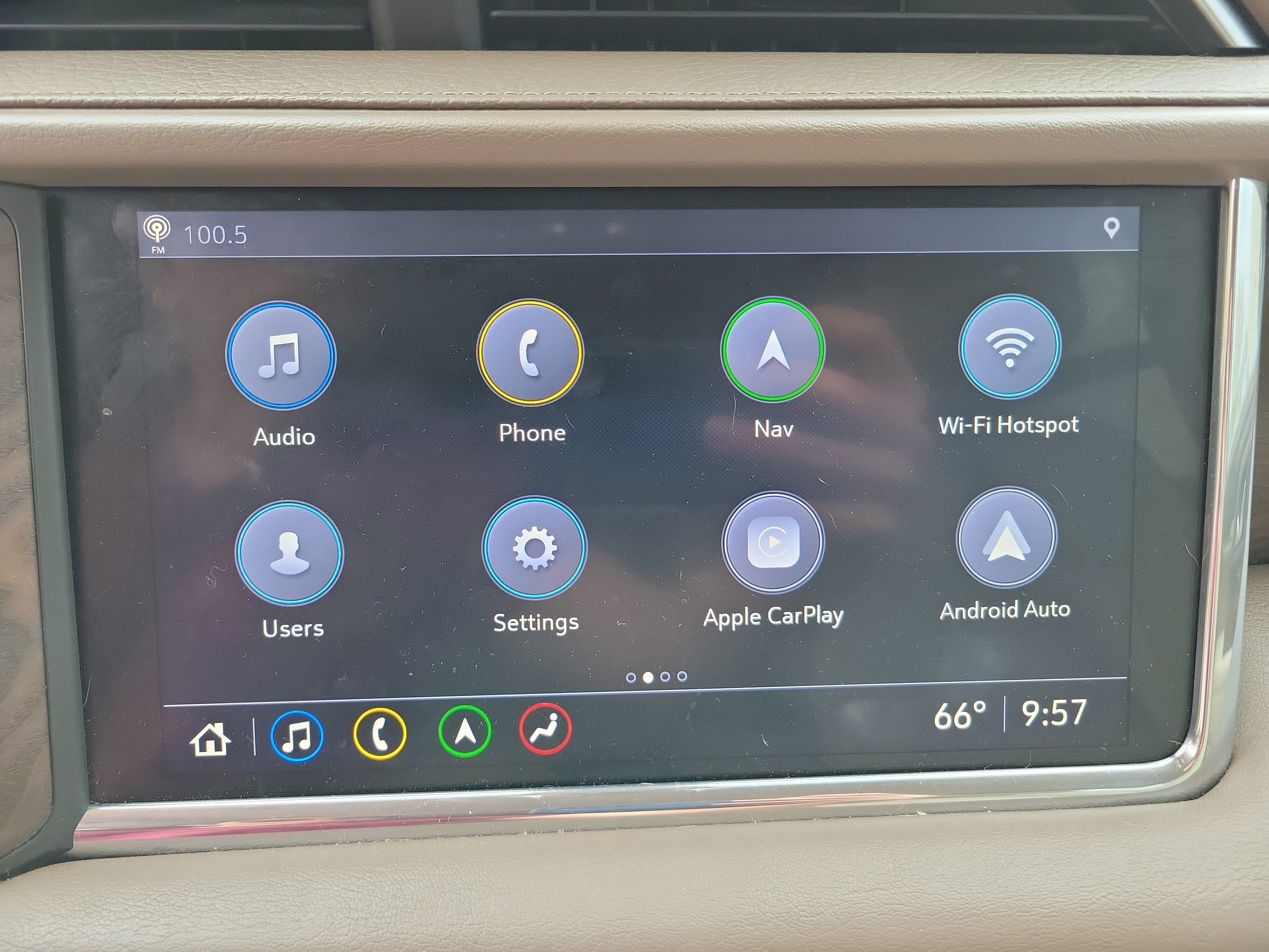 Used 2021 GMC Yukon XL Denali image 9