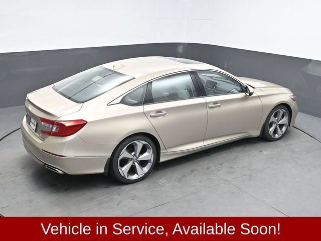 Used 2018 Honda Accord Touring image 29