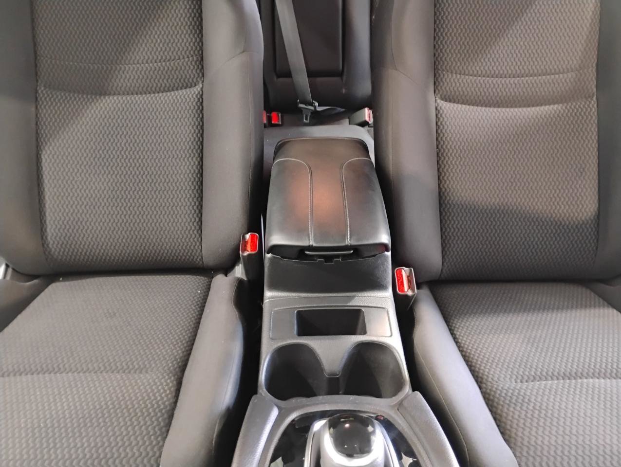 Used 2020 Nissan Rogue Sport S w/ Appearance Package FWD image 53
