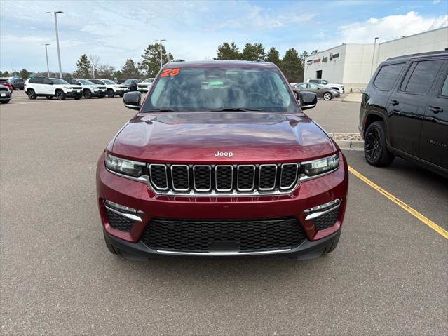 Certified 2023 Jeep Grand Cherokee Limited AWD/4WD image 8