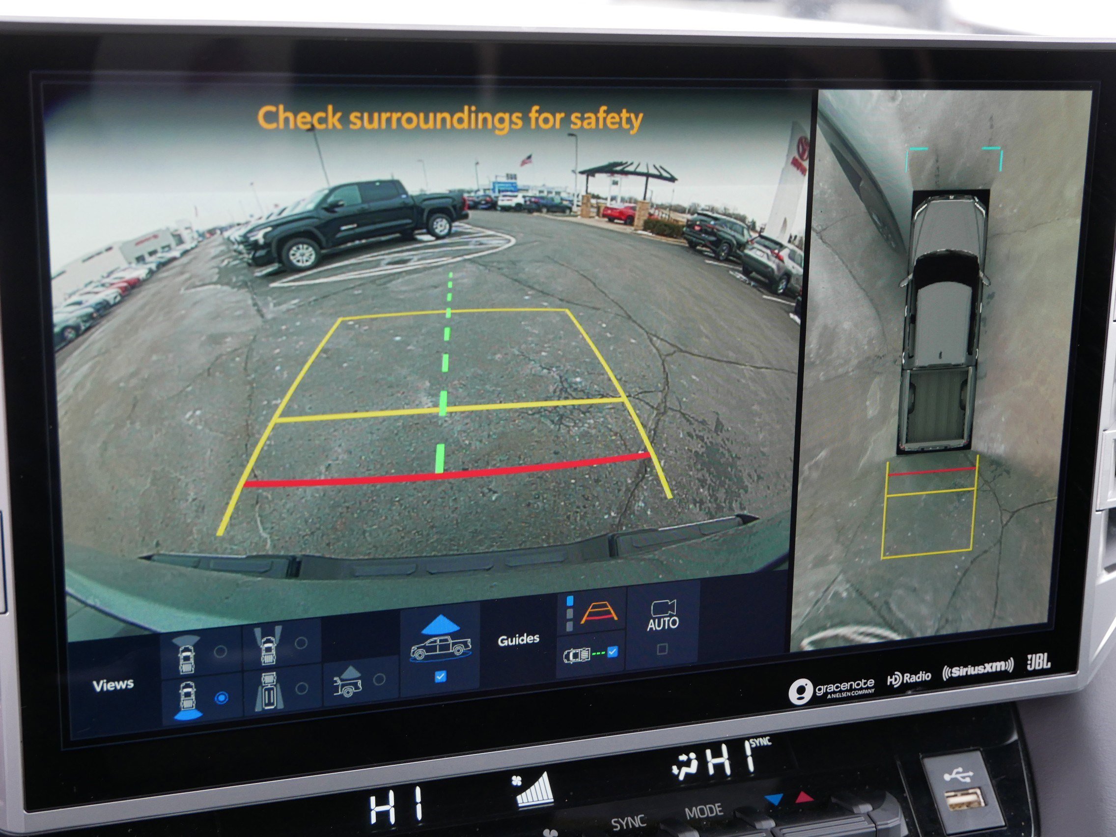 Used 2024 Toyota Tundra Platinum image 33