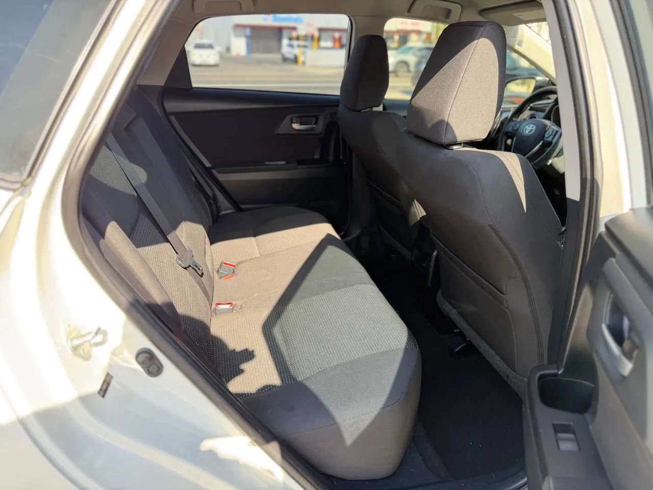 Used 2018 Toyota Corolla iM w/ Carpet Mat Package (TMS) image 27