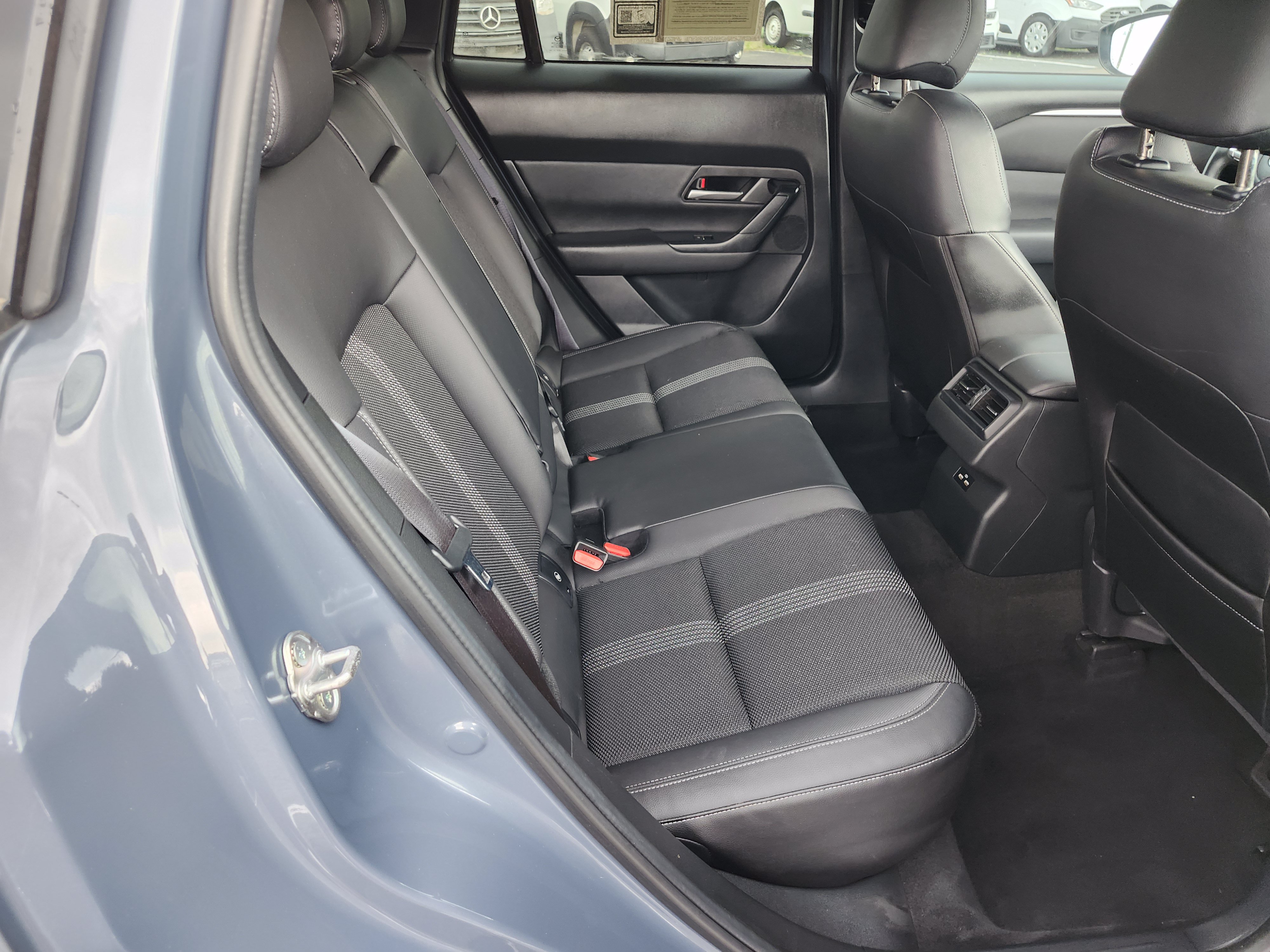 Used 2023 MAZDA CX-50 2.5 S w/ Preferred Plus Pkg AWD/4WD image 19