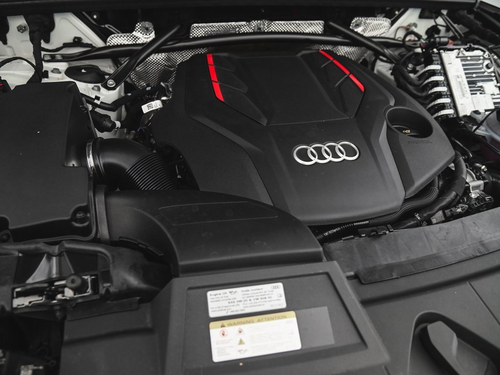 Used 2025 Audi SQ5 Premium Plus w/ Premium Plus Package image 34