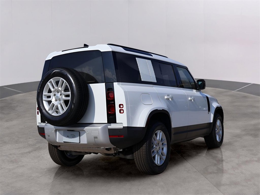 New 2025 Land Rover Defender 110 S image 5