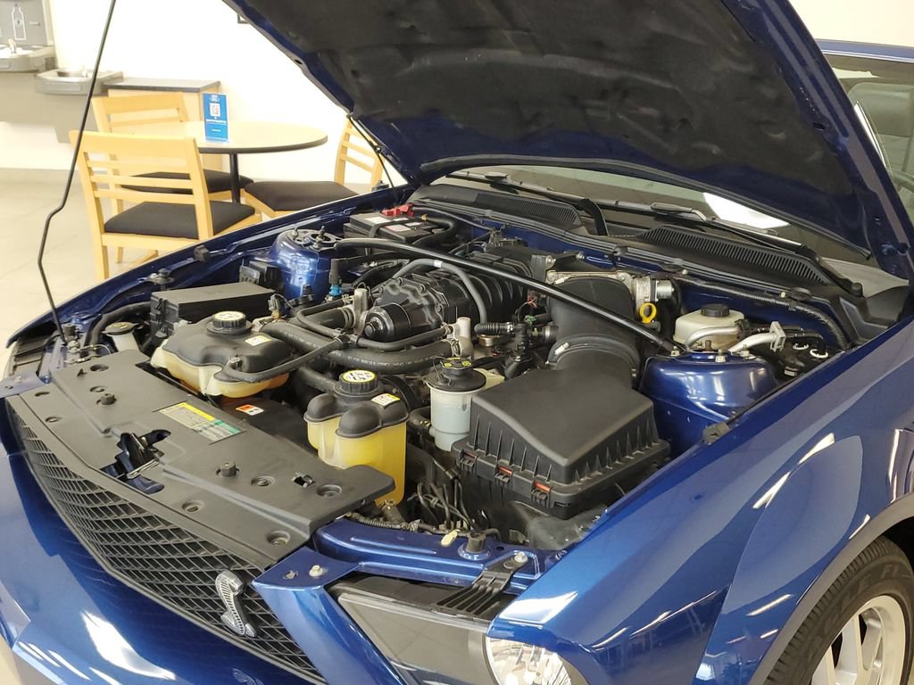 Used 2007 Ford Mustang Shelby GT500 RWD image 25
