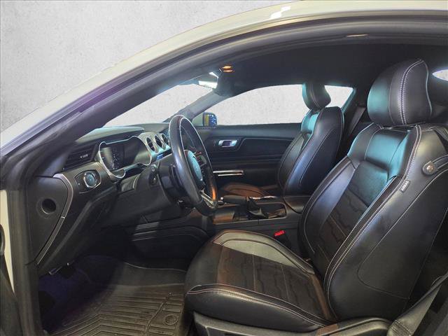Used 2021 Ford Mustang GT Premium w/ Equipment Group 401A RWD image 9