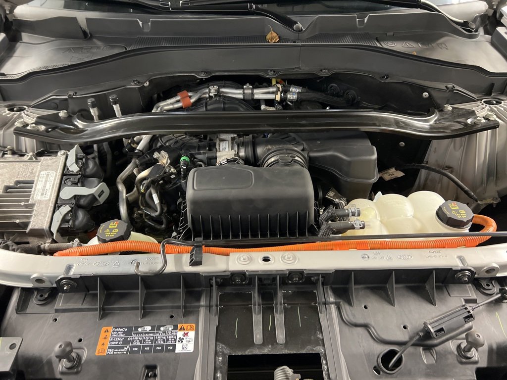 Certified 2023 Ford Explorer Limited w/ Hybrid Equipment Group 310A image 40