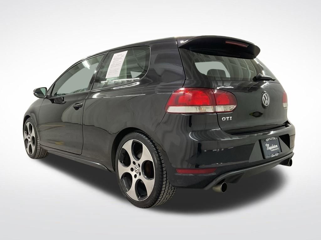 Used 2011 Volkswagen GTI Autobahn FWD image 2