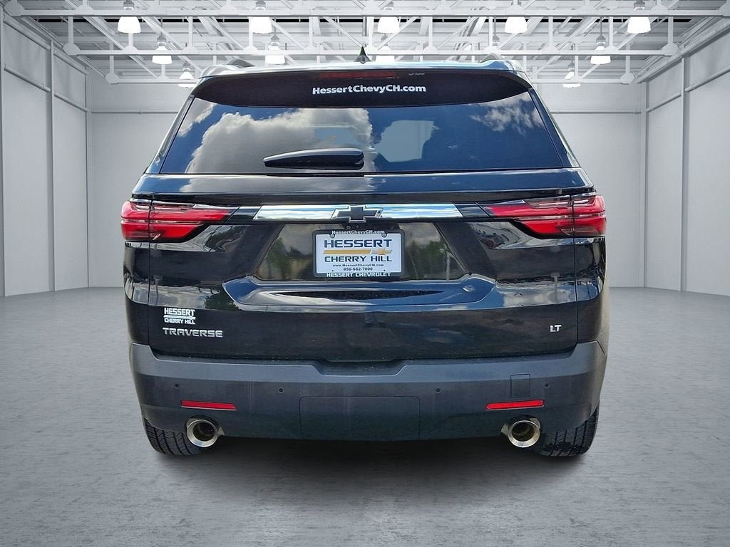 Certified 2022 Chevrolet Traverse LT w/ LPO, Cargo Package FWD image 6
