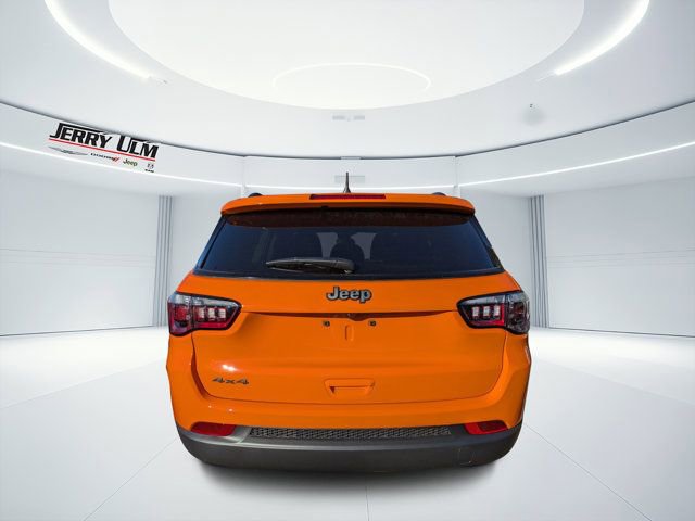 New 2026 Jeep Compass Latitude image 4