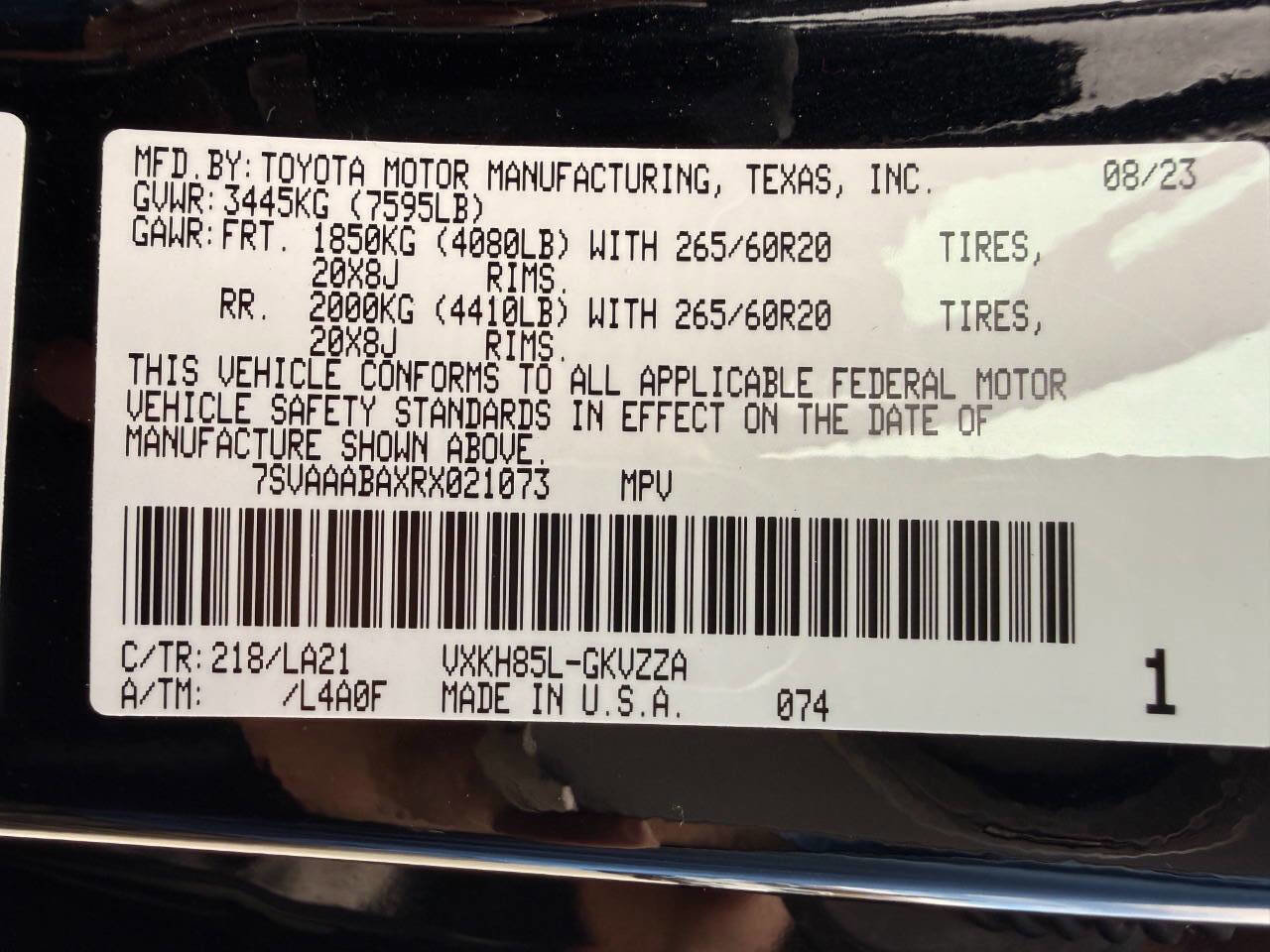 Used 2024 Toyota Sequoia Platinum AWD/4WD image 59