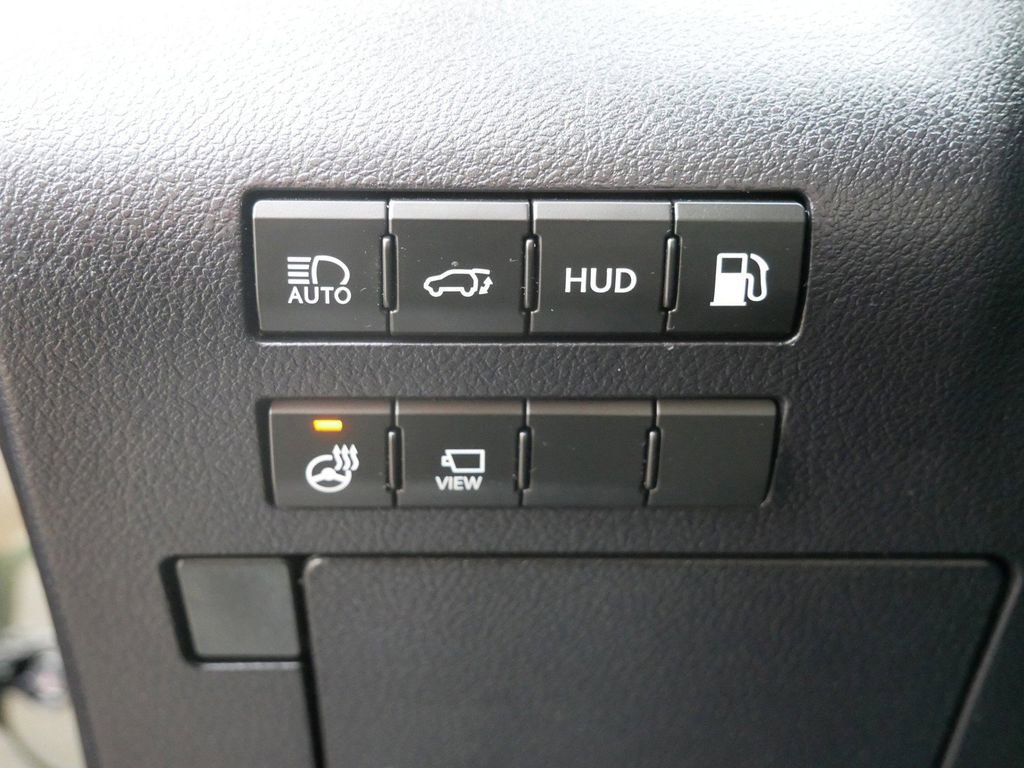 Used 2020 Lexus RX 450h AWD w/ Luxury Package image 18