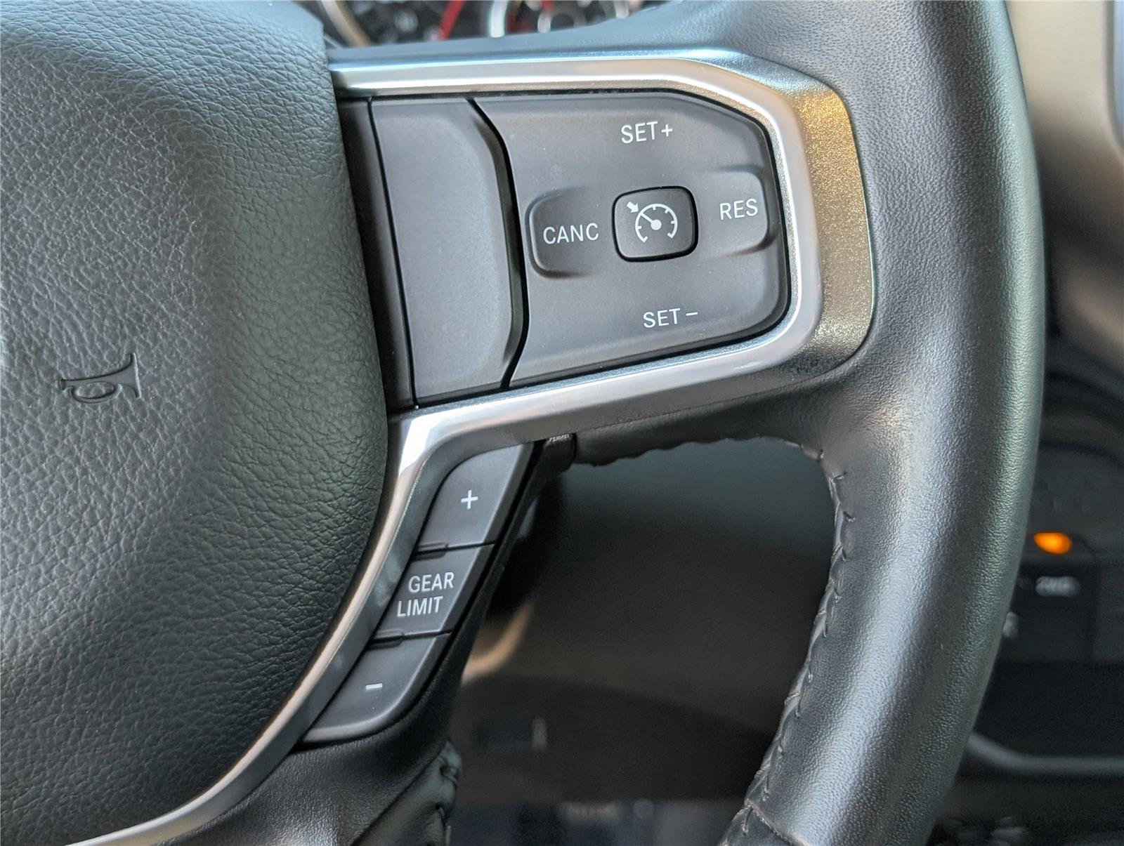 Used 2024 RAM 2500 Laramie AWD/4WD image 25