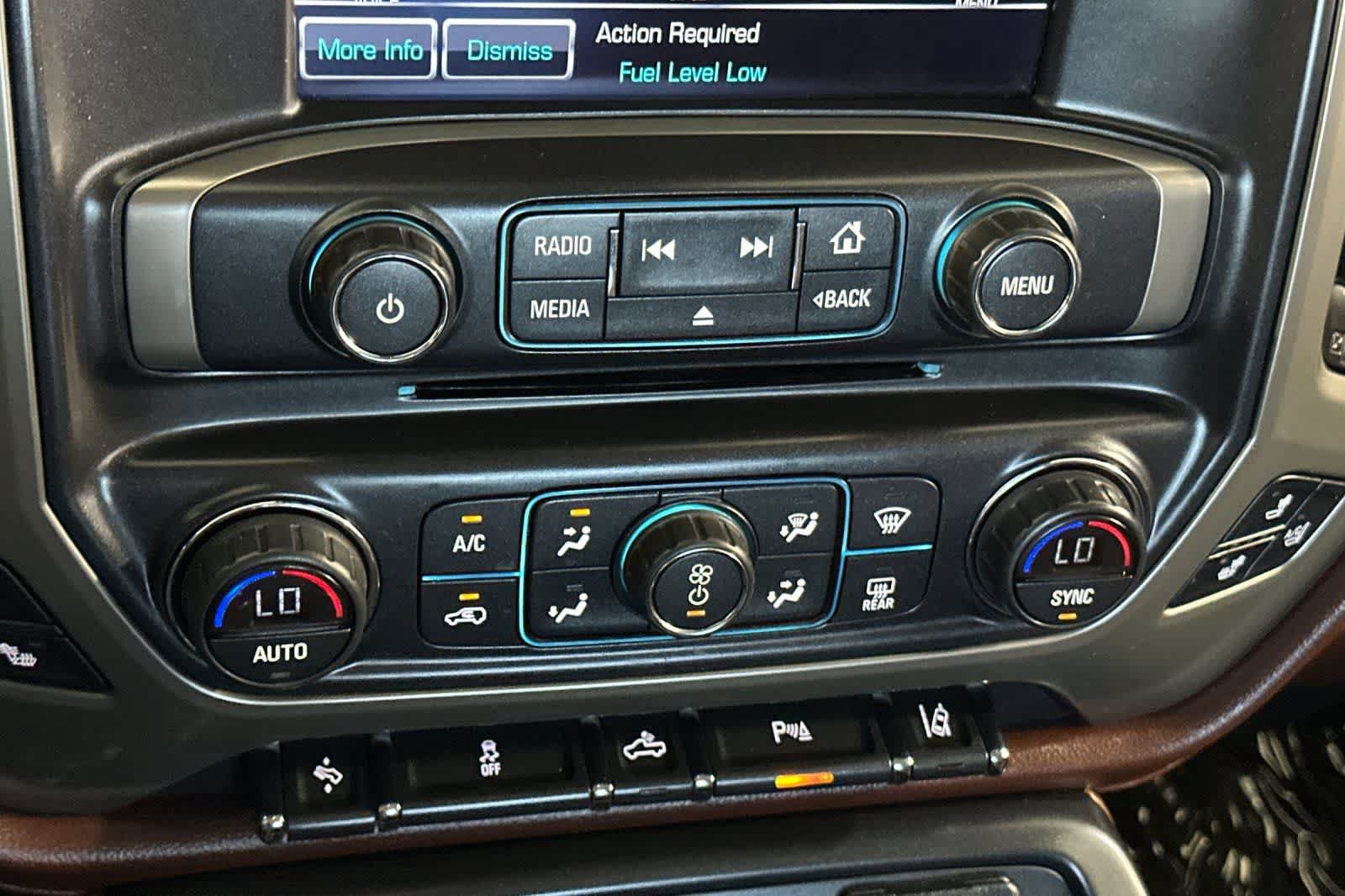 Used 2015 Chevrolet Silverado 1500 High Country w/ High Country Premium Package AWD/4WD image 22
