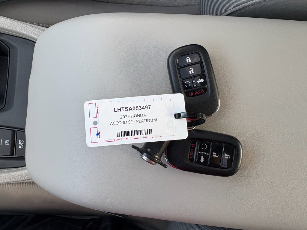 Certified 2025 Honda Accord SE image 31