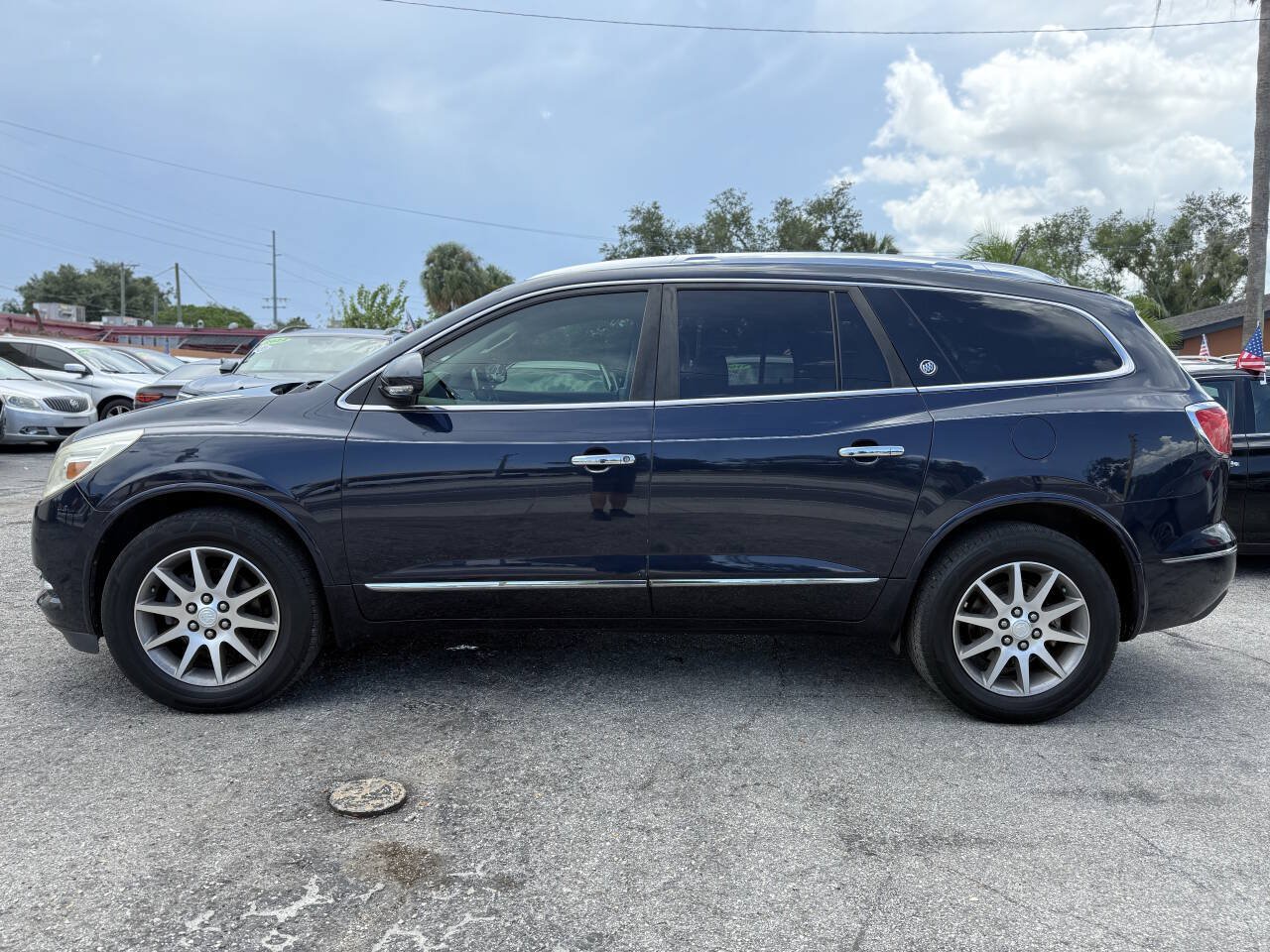 Used 2016 Buick Enclave Leather FWD image 4