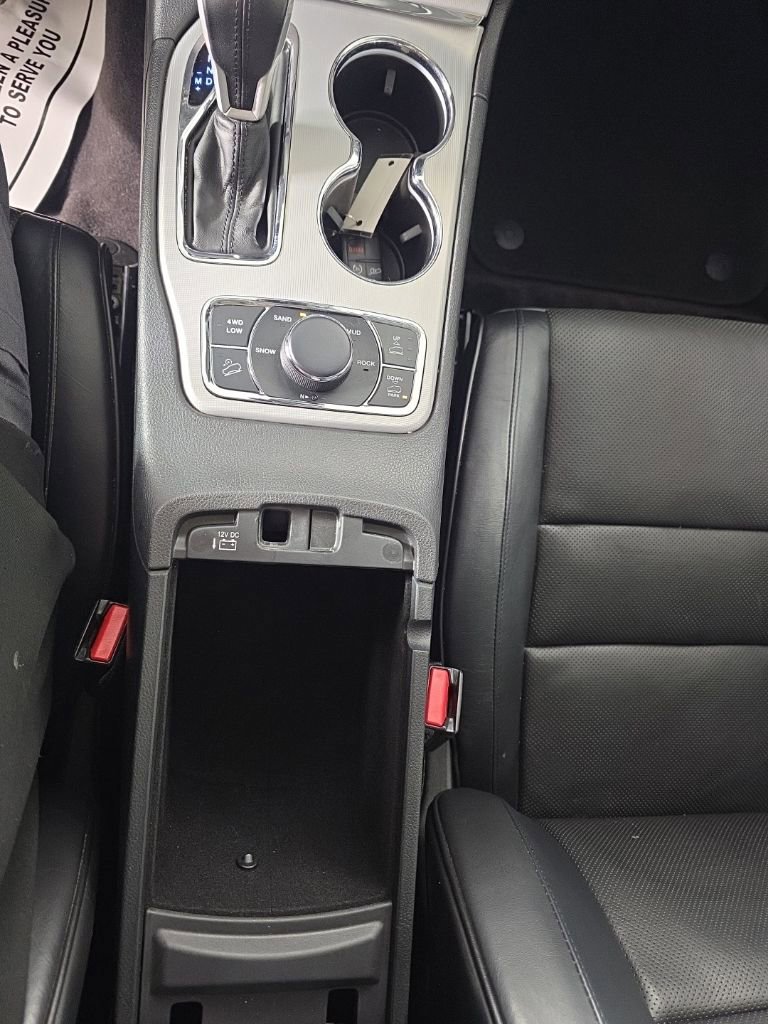 Used 2018 Jeep Grand Cherokee Summit w/ Platinum Series Group image 24