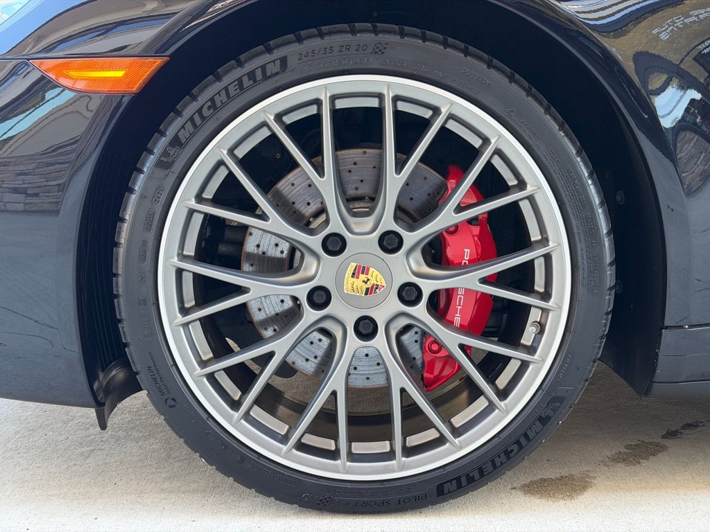 Used 2018 Porsche 911 Targa 4S AWD/4WD image 21