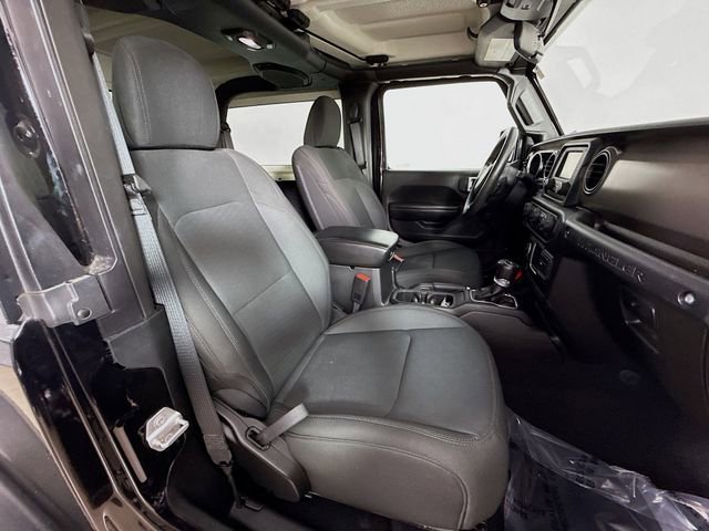 Used 2018 Jeep Wrangler Sport AWD/4WD image 24