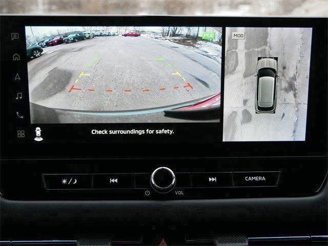 New 2026 Mitsubishi Outlander SE image 9