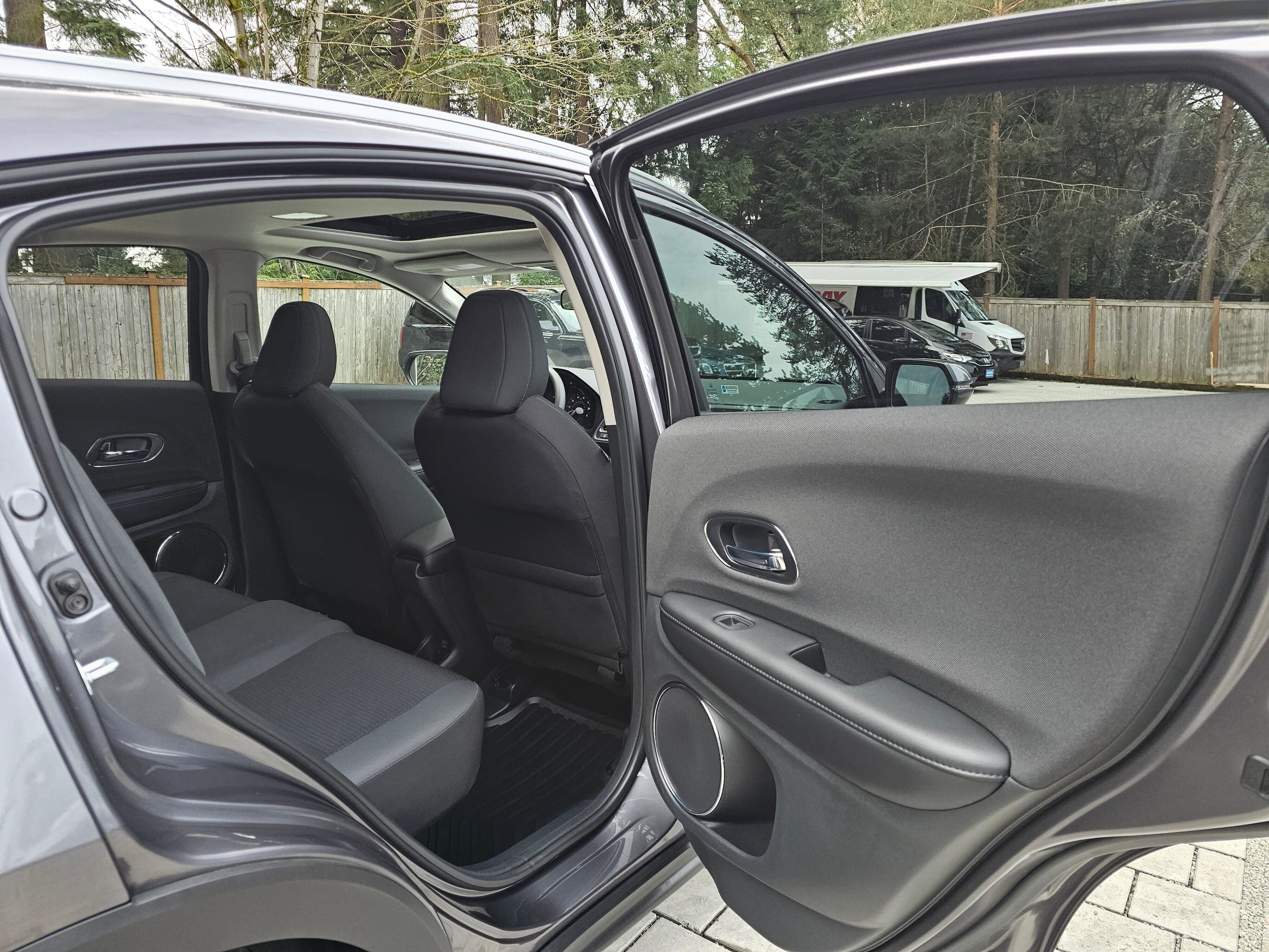 Certified 2022 Honda HR-V EX image 12