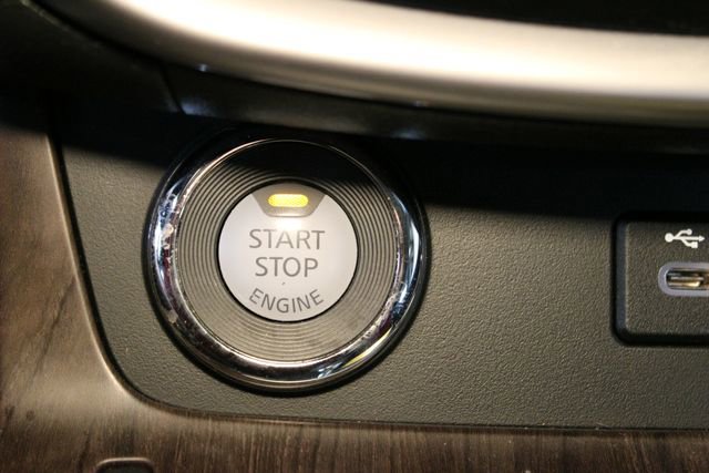 Used 2020 Nissan Murano Platinum AWD/4WD image 29