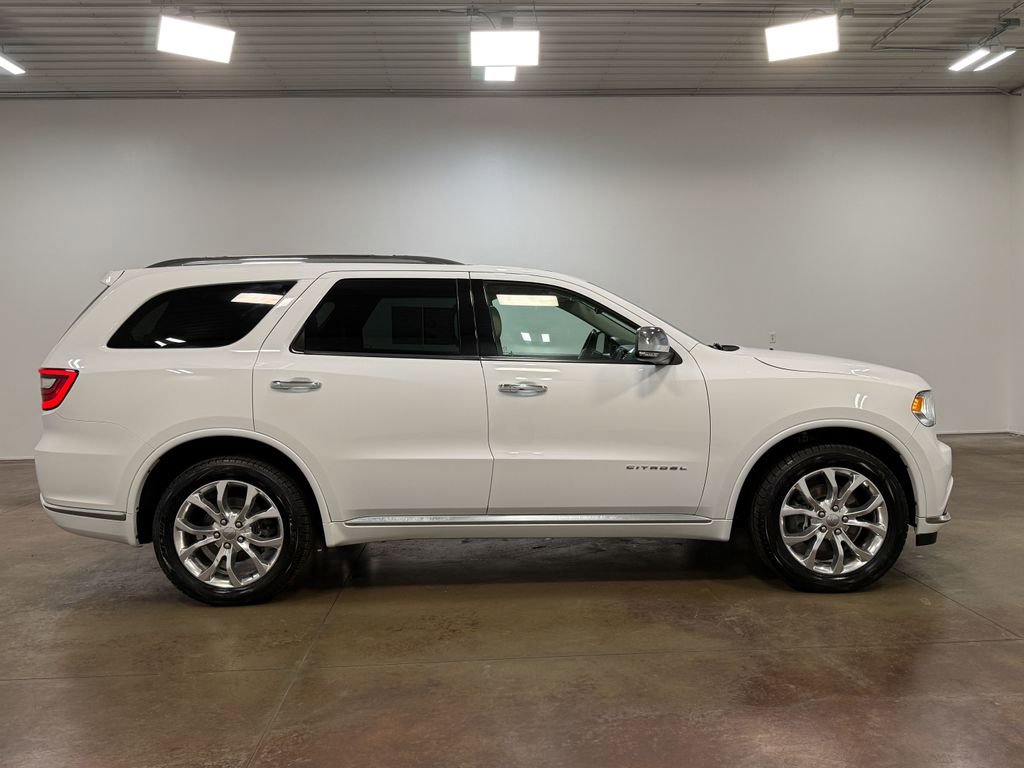 Used 2016 Dodge Durango Citadel w/ Technology Group image 23