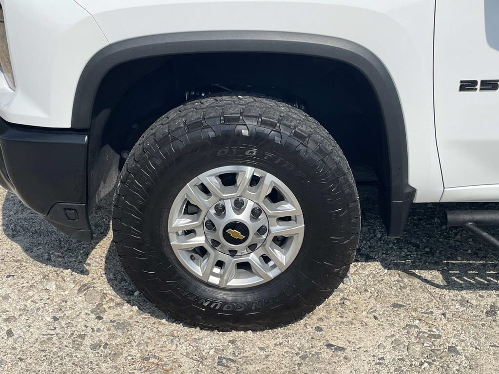 Used 2024 Chevrolet Silverado 2500 W/T w/ WT Convenience Package AWD/4WD image 7