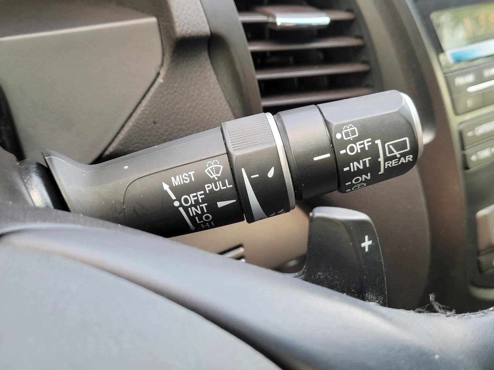 Used 2015 Acura RDX w/ Technology Package FWD image 34