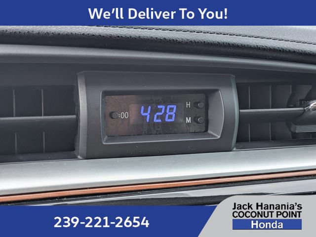 Used 2015 Toyota Corolla LE FWD image 31