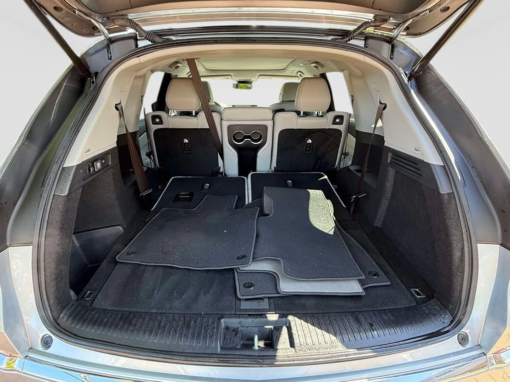 Certified 2025 Acura MDX w/ Technology Package AWD/4WD image 8