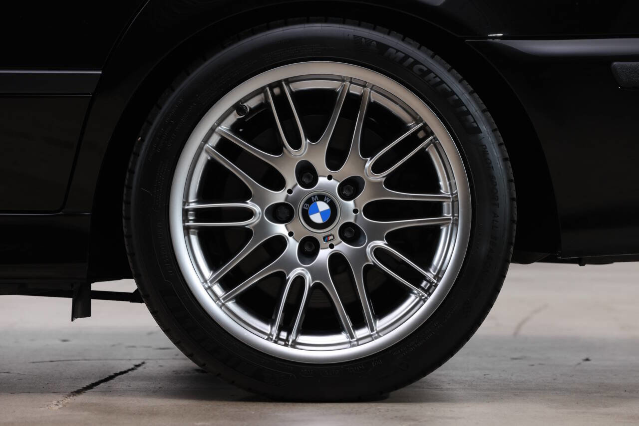 Used 2002 BMW M5 image 44