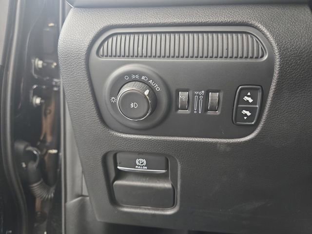 Used 2024 Jeep Wagoneer L Series II w/ Flexible Seating Group image 42