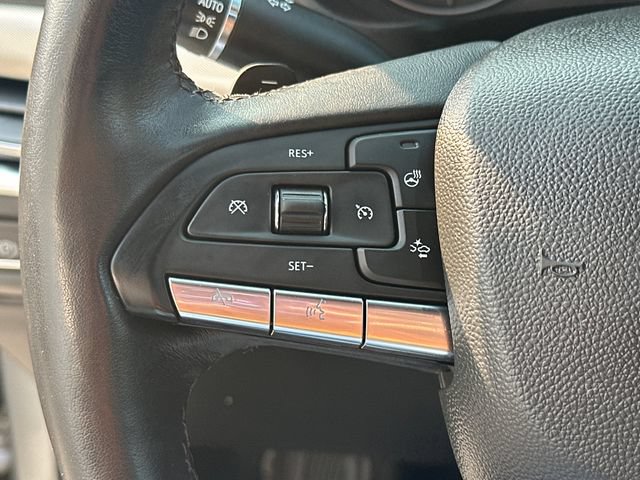 Used 2023 Cadillac XT4 Premium Luxury AWD/4WD image 28