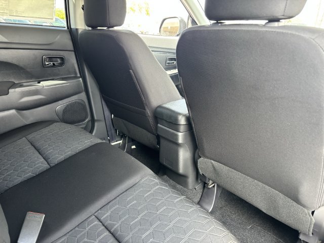 New 2027 Mitsubishi Outlander Sport FWD image 9