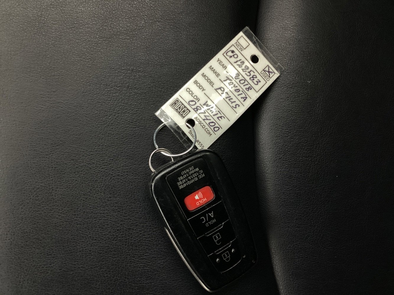 Used 2018 Toyota Prius Prime Premium image 38