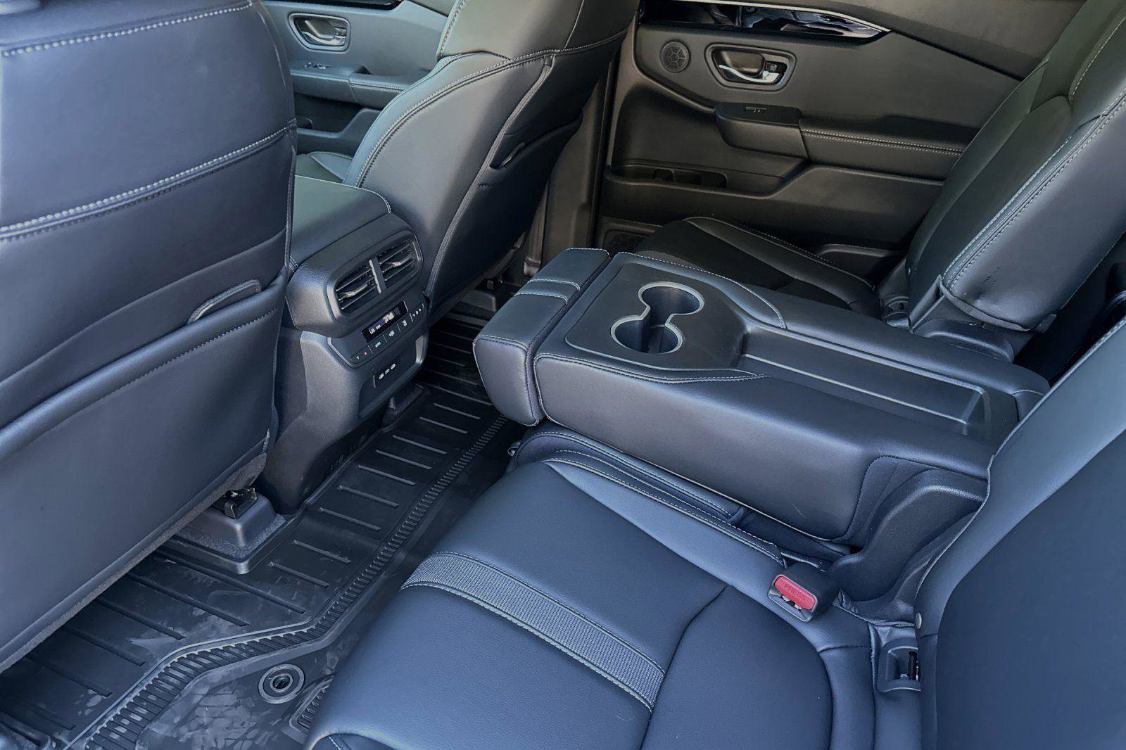New 2025 Honda Pilot EX-L image 12