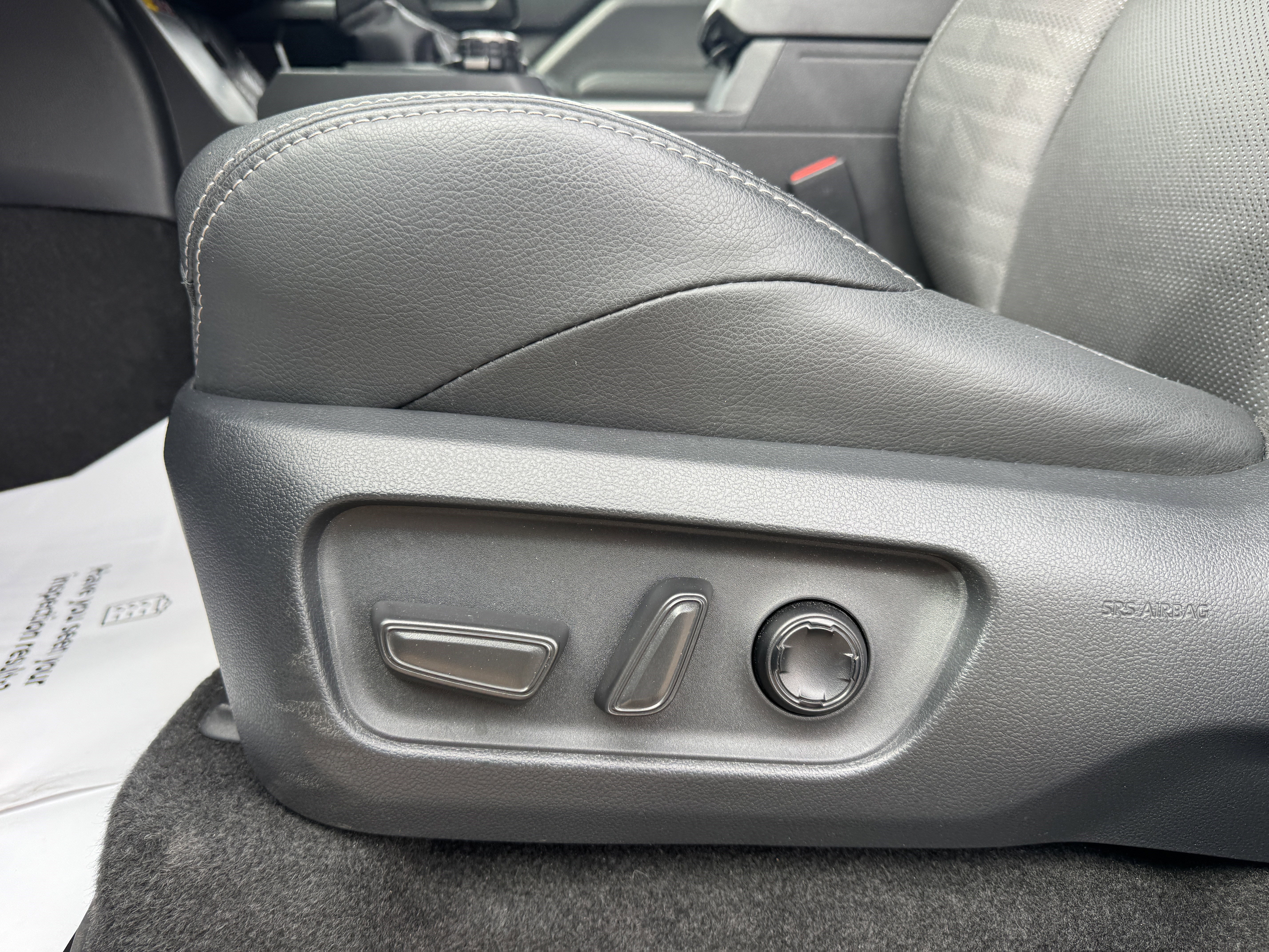 Certified 2025 Toyota 4Runner TRD Off-Road Premium w/ Tow Technology Package image 12