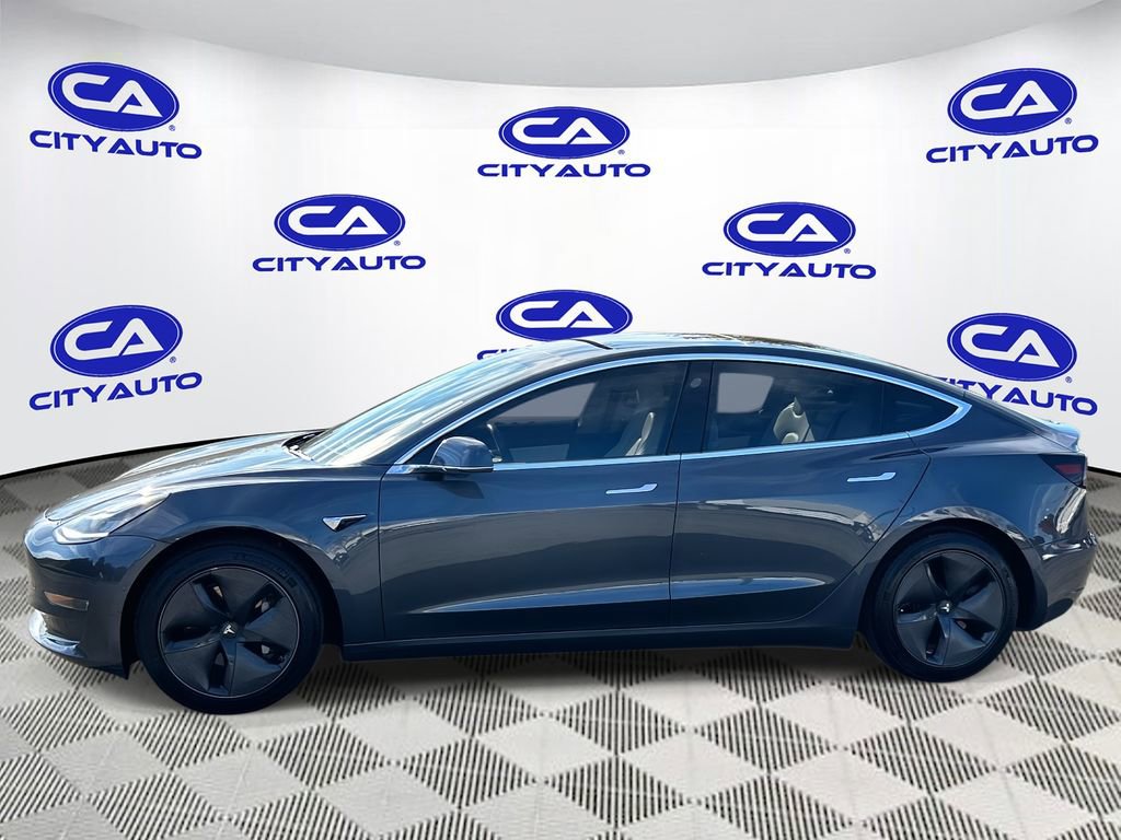 Used 2019 Tesla Model 3 Standard Range Plus image 7