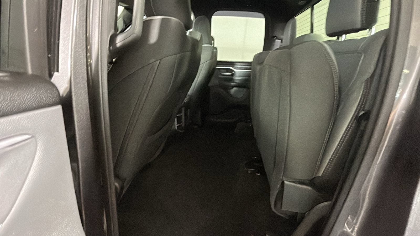 Used 2022 RAM 1500 Big Horn RWD image 31