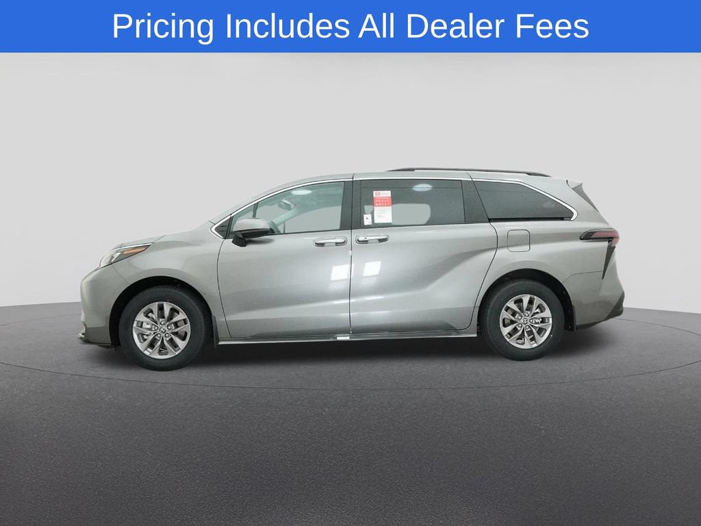New 2026 Toyota Sienna XLE FWD image 19
