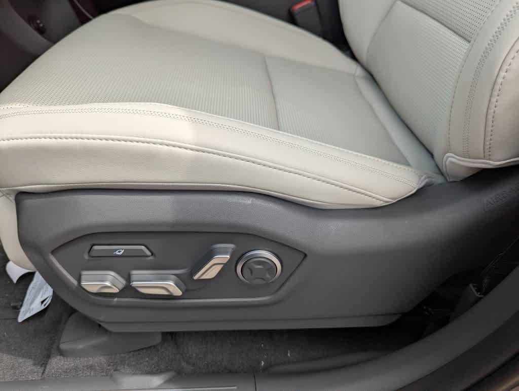 New 2027 Hyundai Santa Fe Calligraphy AWD/4WD image 24