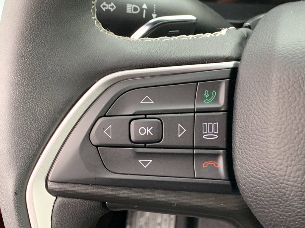 Used 2024 Jeep Grand Cherokee Altitude image 26