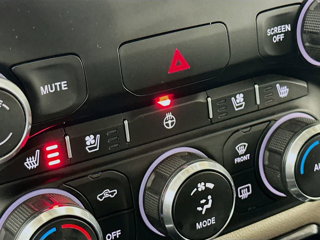 Certified 2020 RAM 1500 Laramie image 28