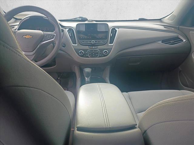 Used 2022 Chevrolet Malibu LT FWD image 11