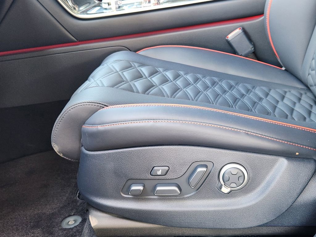 New 2026 Genesis GV80 3.5T e-SC AWD/4WD image 18